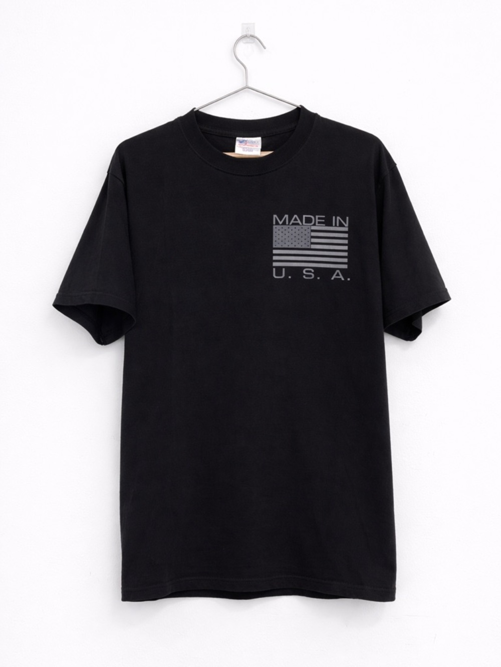 Vintage Made in USA Graphic Tee Black Flag Shirt Size M